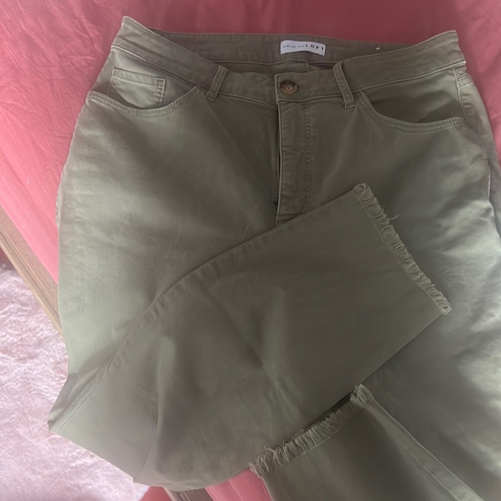 Loft jeans white and green. Size 31.